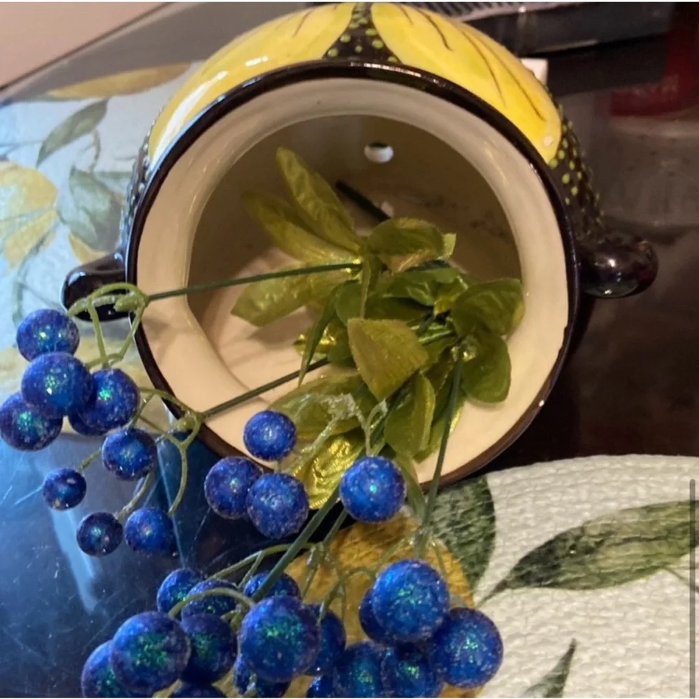 Unique sunflower vase - Picture 4 of 6